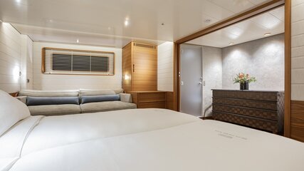 Gallery Item 38