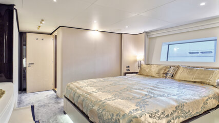 Gallery Item 14