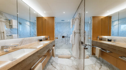 Gallery Item 17