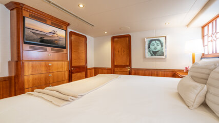 Gallery Item 14