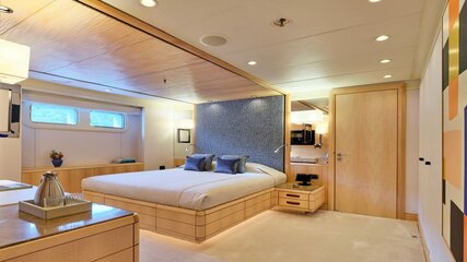 Gallery Item 23