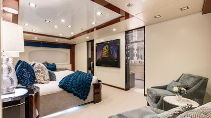 Gallery Item 17