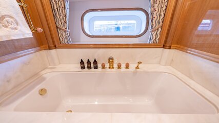 Gallery Item 26