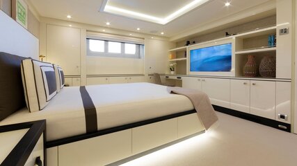 Gallery Item 17