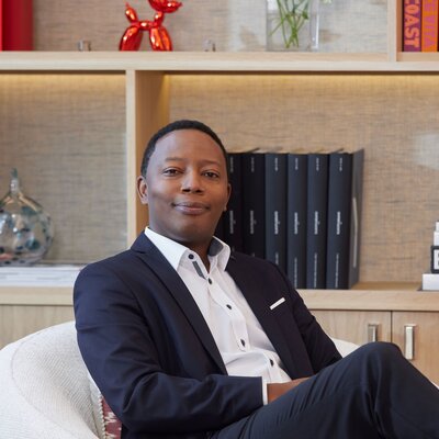 Brian Musaindapo Headshot
