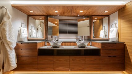 Gallery Item 28
