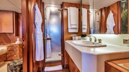 Gallery Item 20