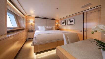 Gallery Item 17