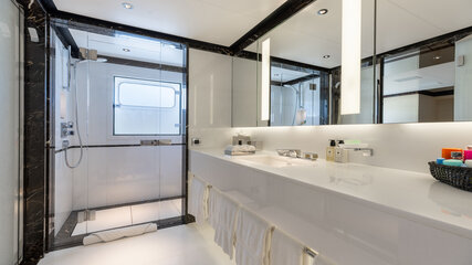 Gallery Item 19