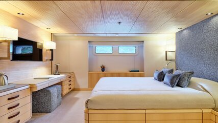 Gallery Item 22
