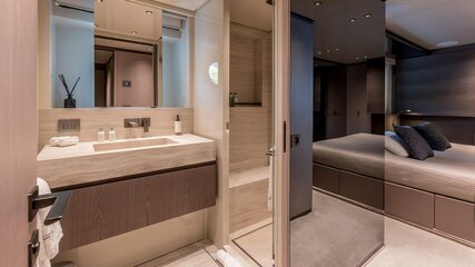 Gallery Item 25