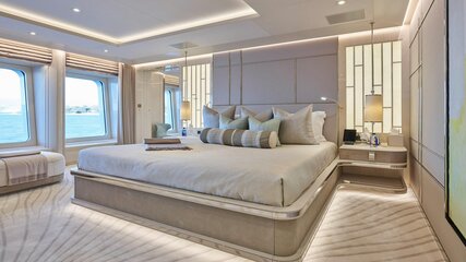 Gallery Item 10